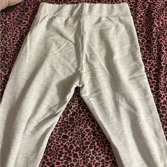 H&M Kids Light Gray Sweatpants - Picture 5 of 5